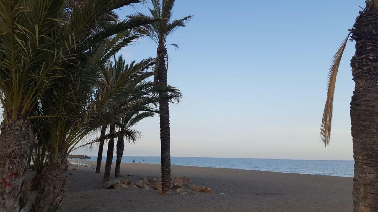 Las Plumas Beach Torremolinos Exterior foto